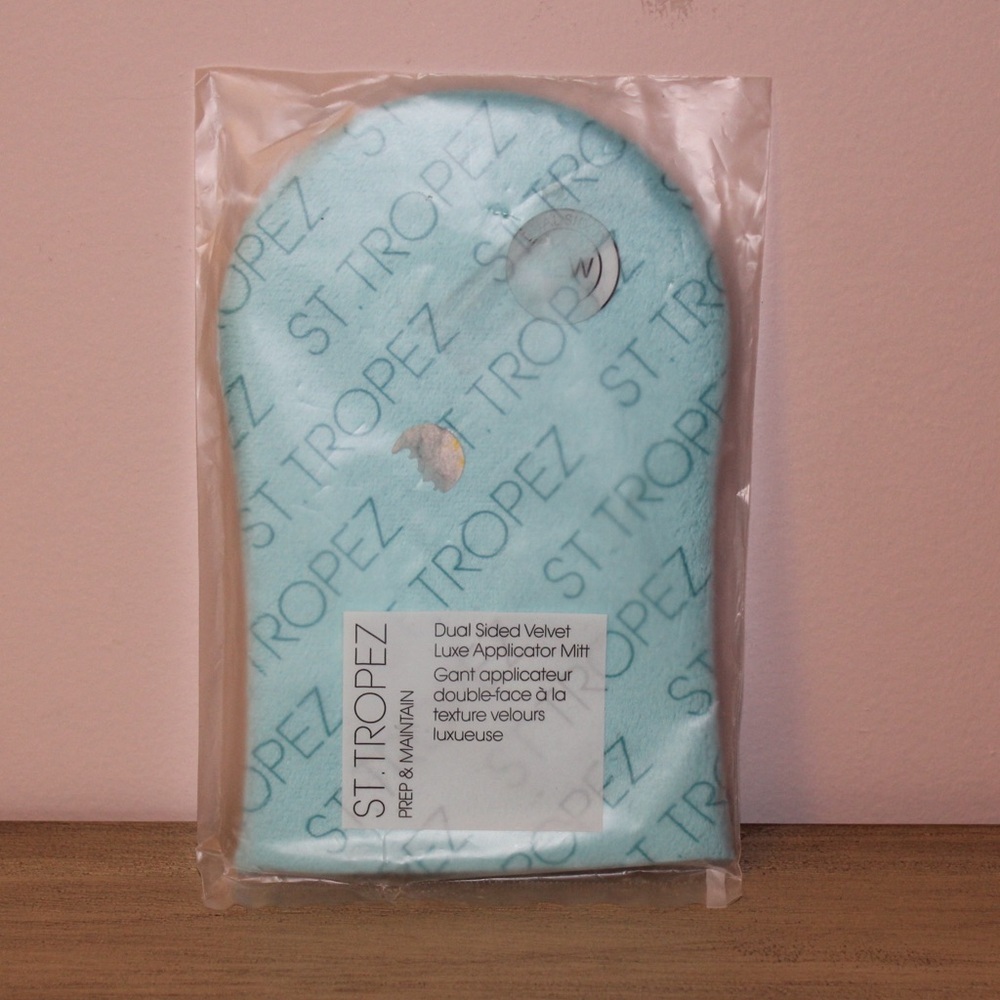 St.Tropez Double-Sided Luxe Velvet Applicator Mitt Brand New Tanning Self Tanner - Picture 2 of 7